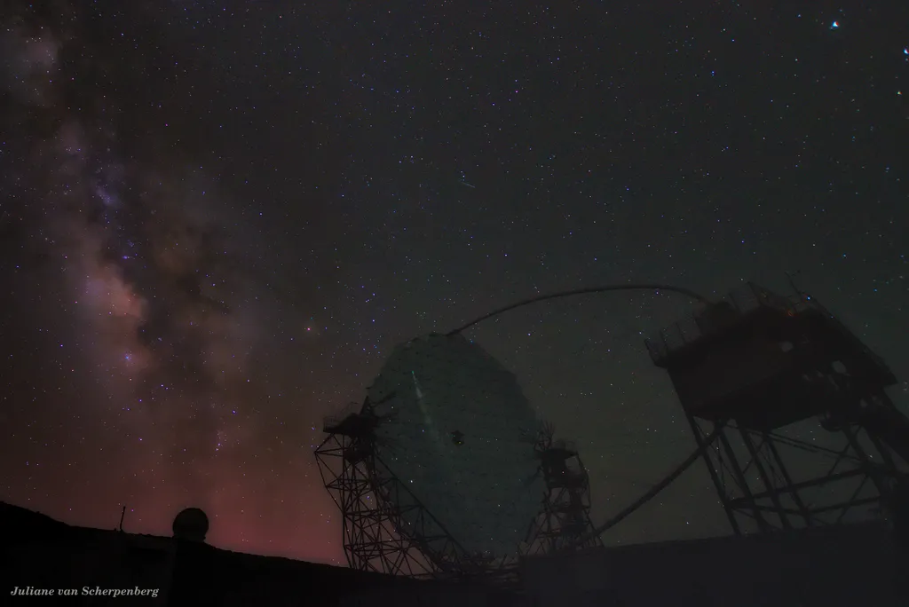 LST-1 with the comet NEOWISE (Comet C/2020 F3) reflected in the dish. 